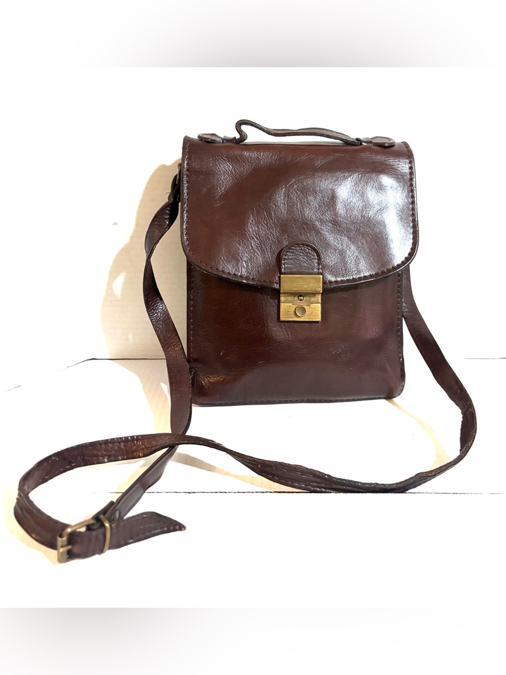 Vintage unisex Classic Brown Leather Men’s Crossbody everyday Bag